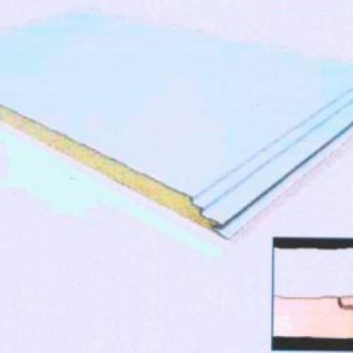 Panel sándwich plano con fijación oculta